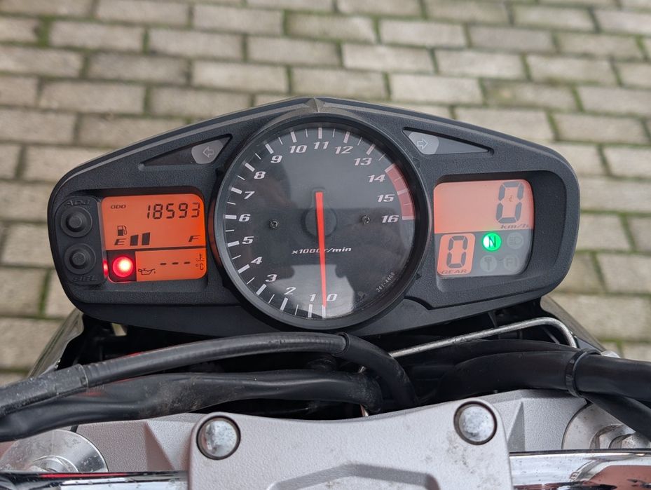 Продам Suzuki GSR 600