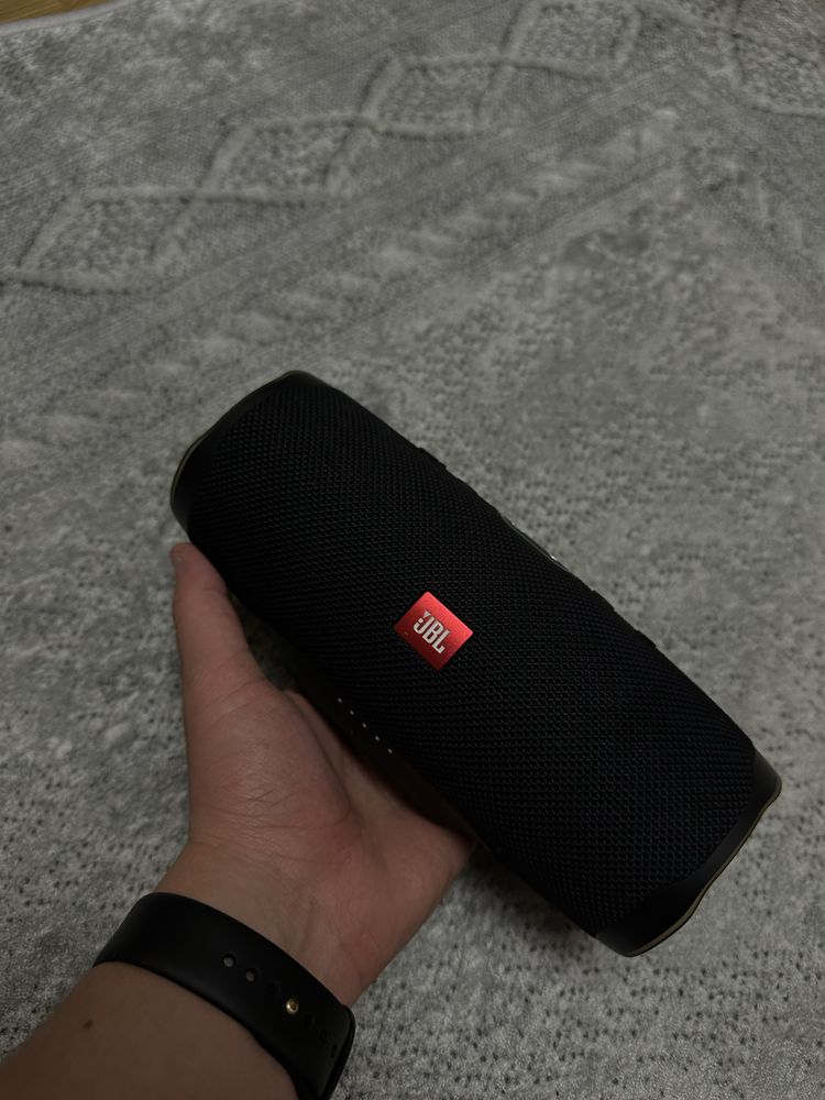 Портативна колонка JBL charge 4 Black