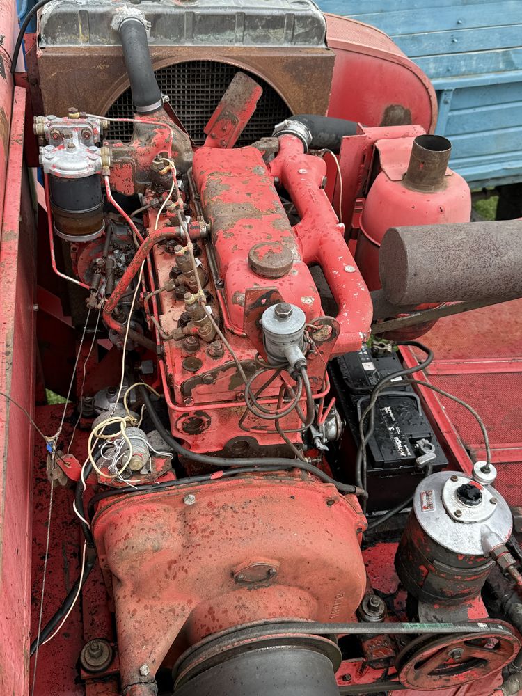 Комбаїн MASSEY ferguson
