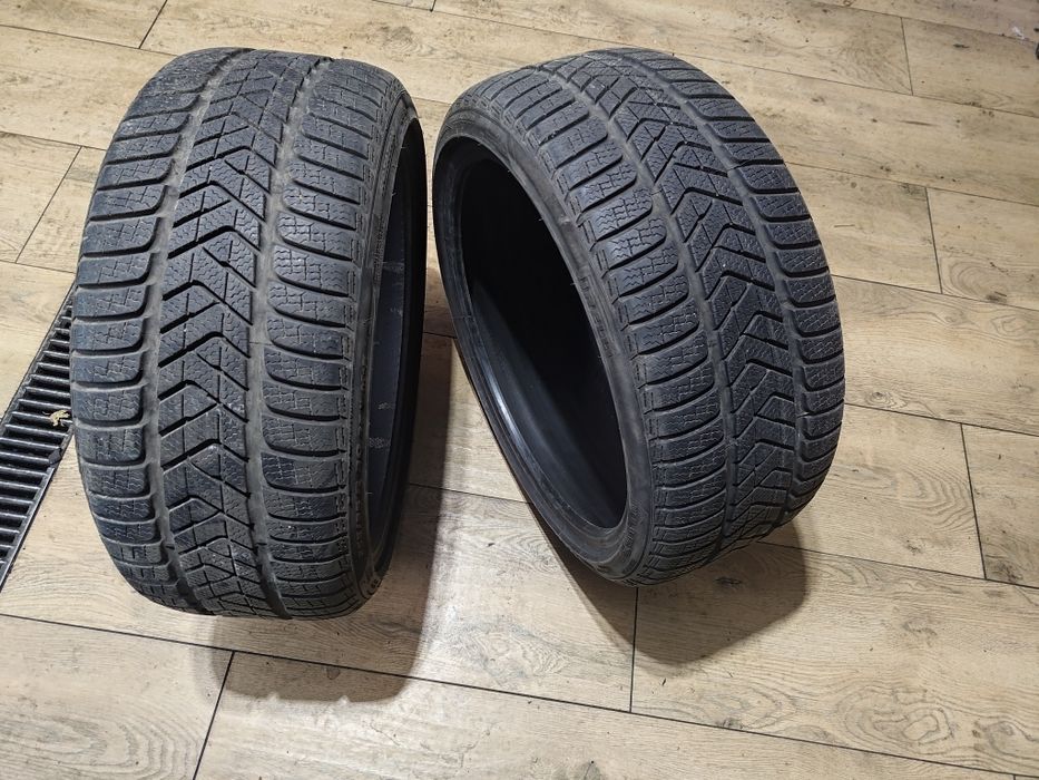 2x Pirelli Sottozero 3 255/35/20 7mm
