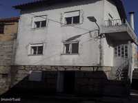 Casa T2 independente em Nogueira do Cravo, Oliveira do Hospital