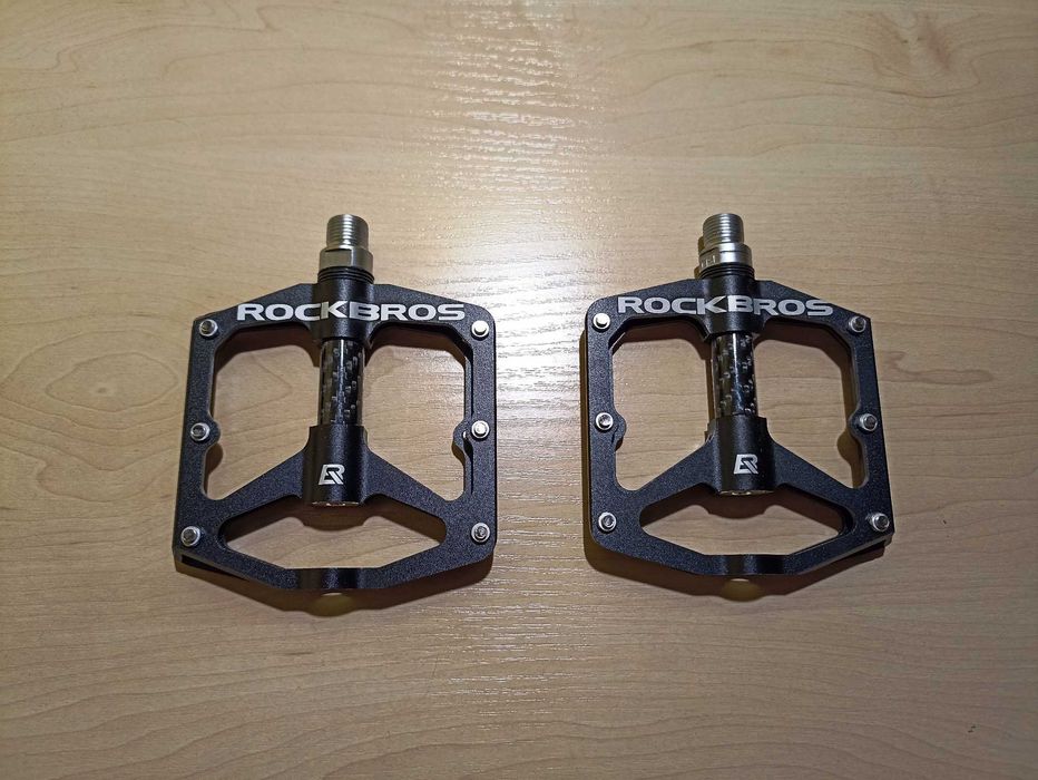 Aluminiowe pedały rowerowe  - NOWE - z pinami -  ROCKBROS - TANIO
