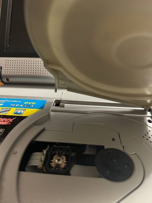 DVD panasonic portable PN-119D