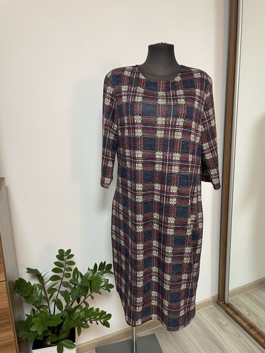 Sukienka damska kratka rozmiar 50/52