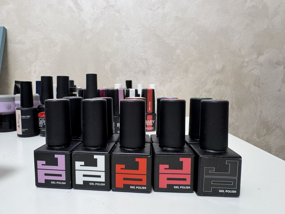 Продам гель-лаки, бази, топи