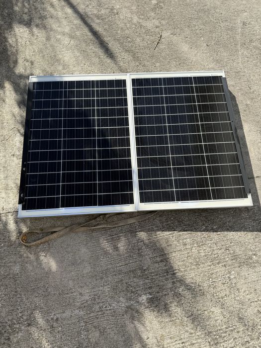 Kit 2 Paines 240w + Micro inversor 600w