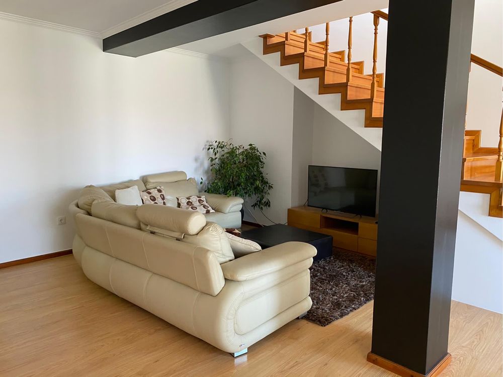 Apartamento T2 duplex segunda linha da praia