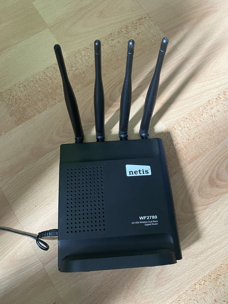 Роутер Netis WF2780
