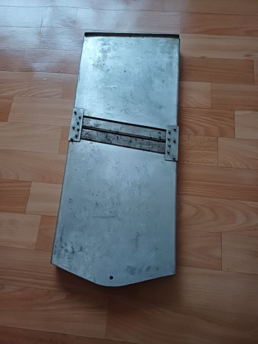 Ме талева шатківниця.