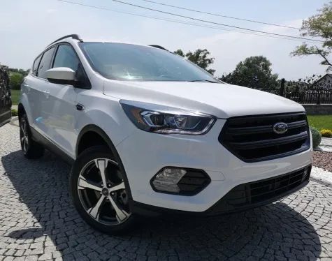Ford Escape Ford Kuga-Escape