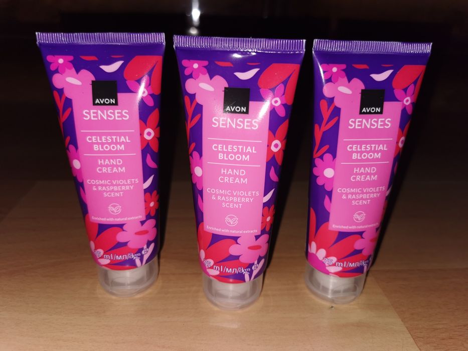 Krem do rąk Avon Senses CELESTIAL BLOOM 75