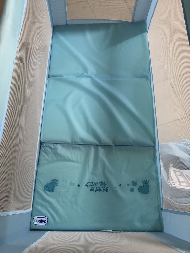 Cama de viagem + colchão extra