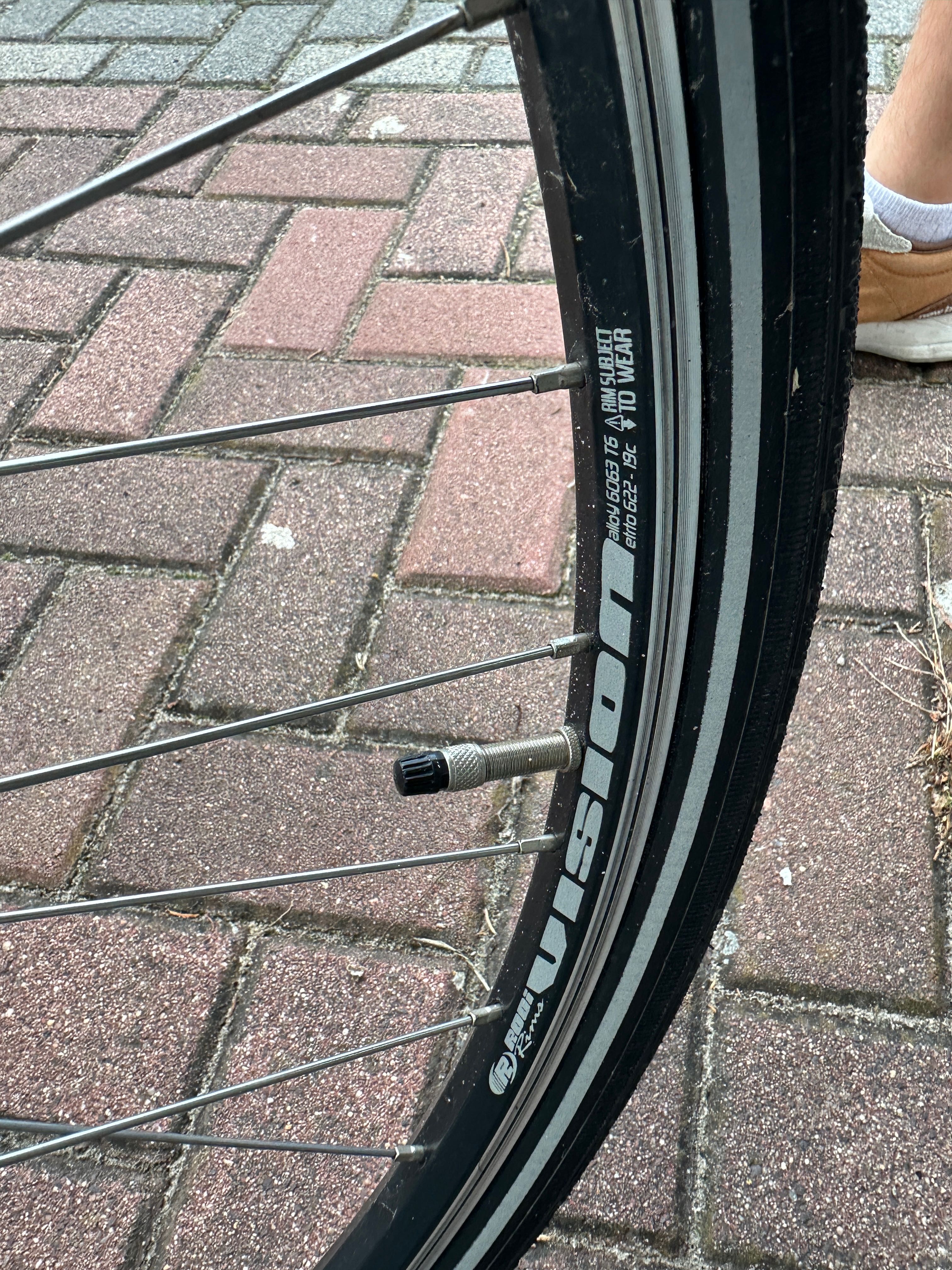 Rower miejski RIXE Calais Exklusivmodel! Titanium, Rama S, koła 28’