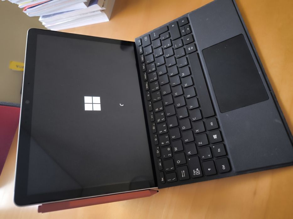 Microsoft Surface Go 2 – Like New + Keyboard + Original Pen!64286430693890122