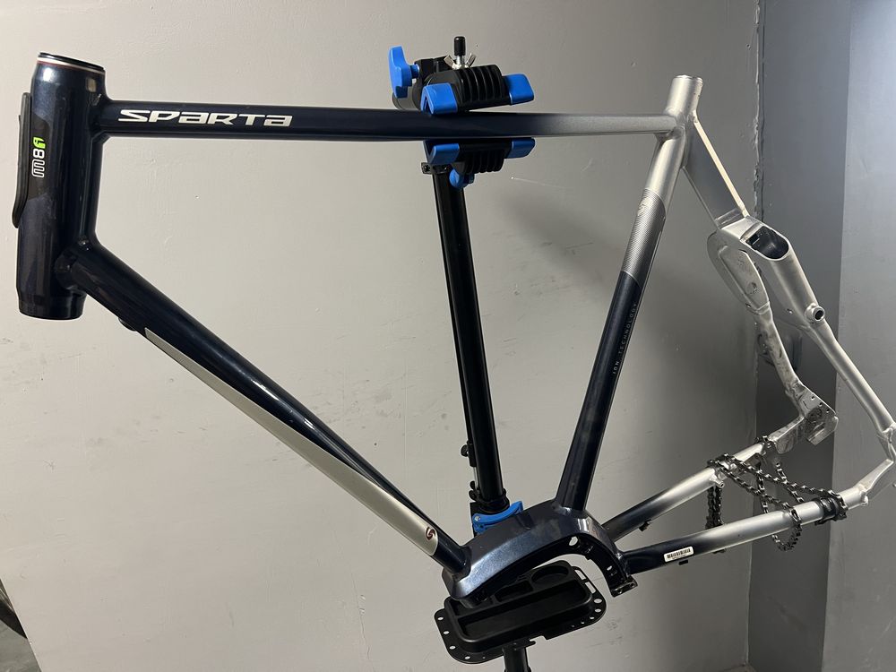 ŁADNA Rama z roweru SPARTA ION pod silnik centralny 61cm! M8i