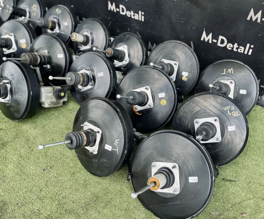 Вакуумный підсилювач гальм Гольф 5 6 Тоуран усилитель Touran Jetta VW