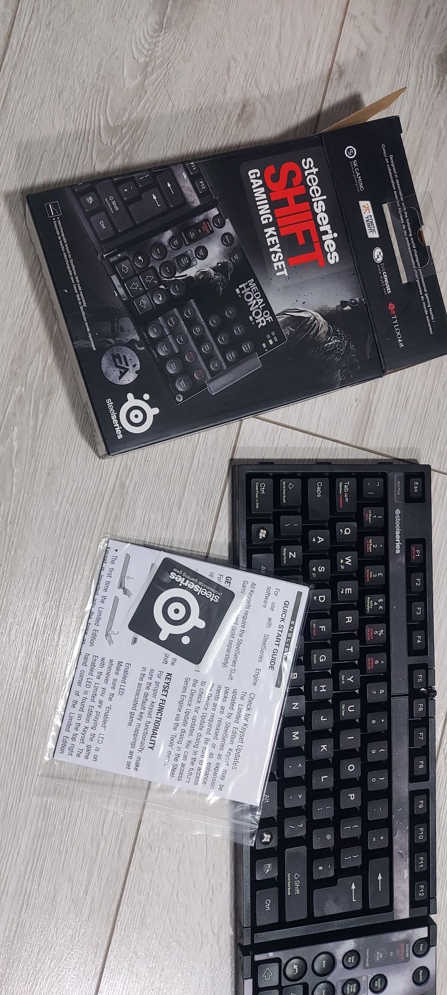 Nowy, nieużywany keyset do klawiatury Steelseries Shift