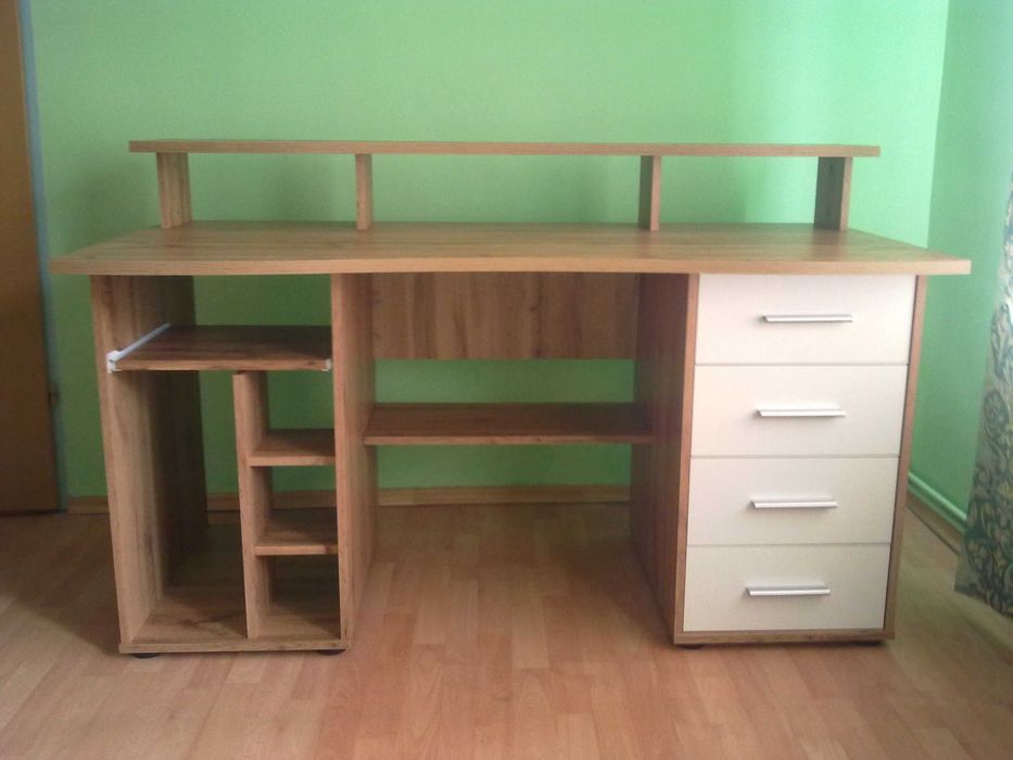 Biurko 150x72x76 (dąb wotan+biały mat) Nowe