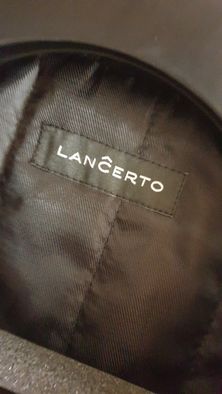 Granatowy płaszcz wełniany Lancerto