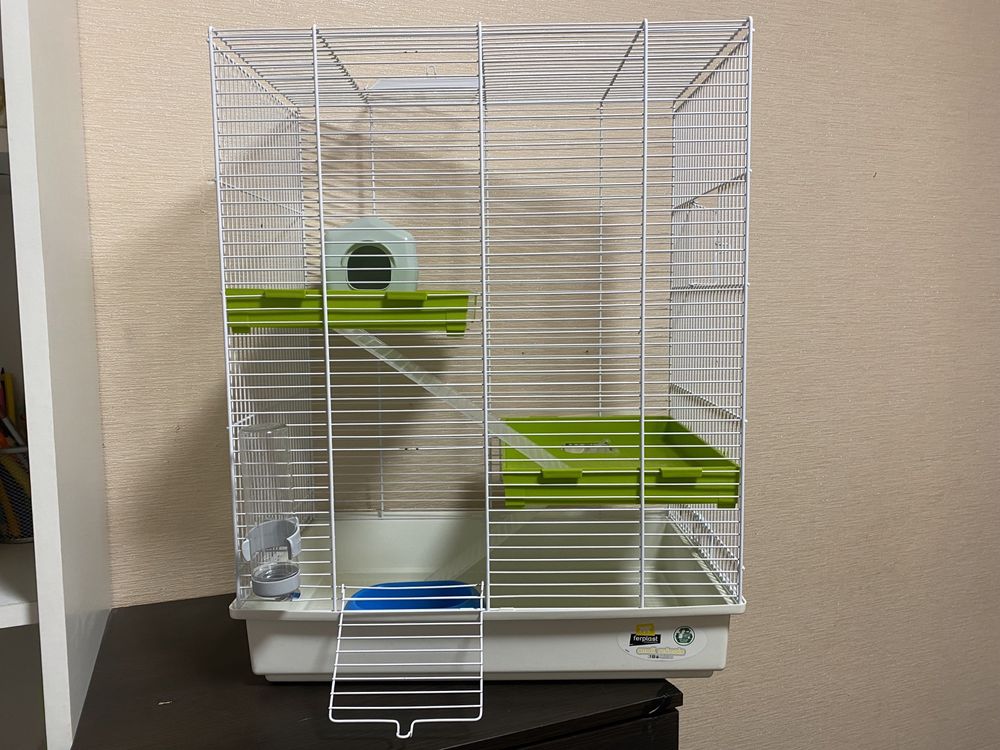 Клетка для грызунов Ferplast Hamster Tris 46х29х58 с полочками хомяков