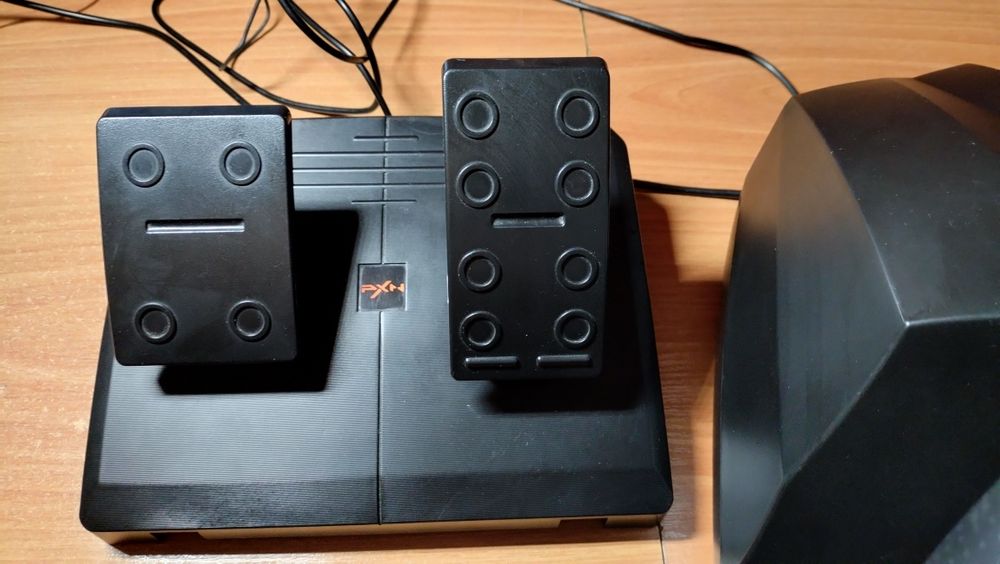 Ігровий руль pxn v900