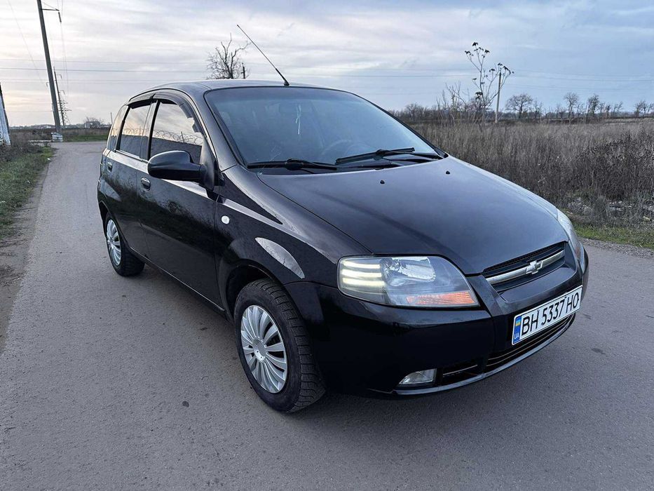 Chevrolet Aveo 1.5 бензин 2007 год (с рабочим кондером)