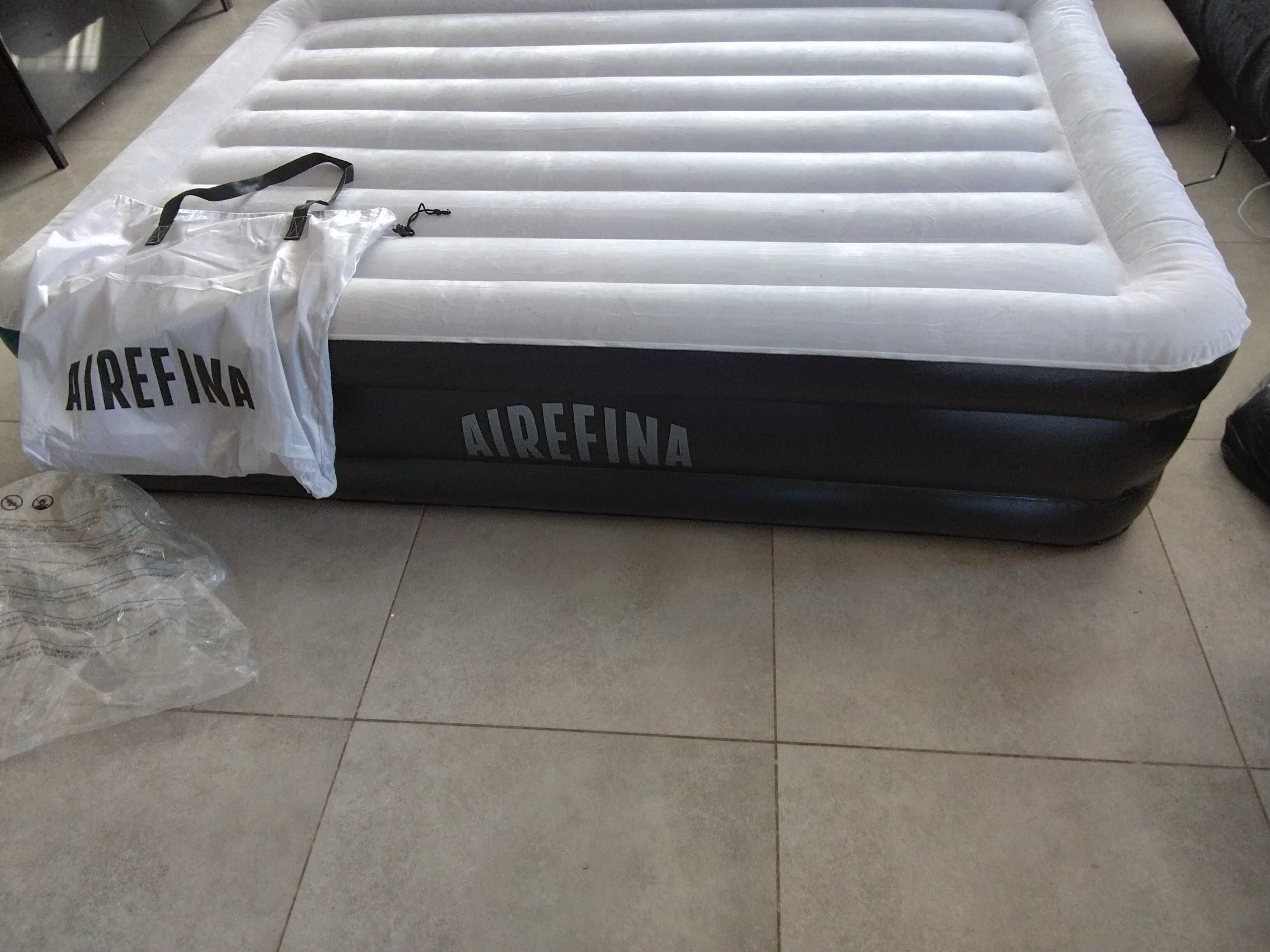 Airefina AF-A05 Duży Luksusowy materac z wbudowaną pompką