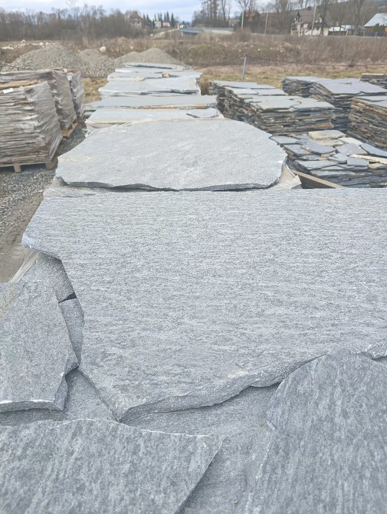 piaskowiec ,kamien naturalny łupek gnejs