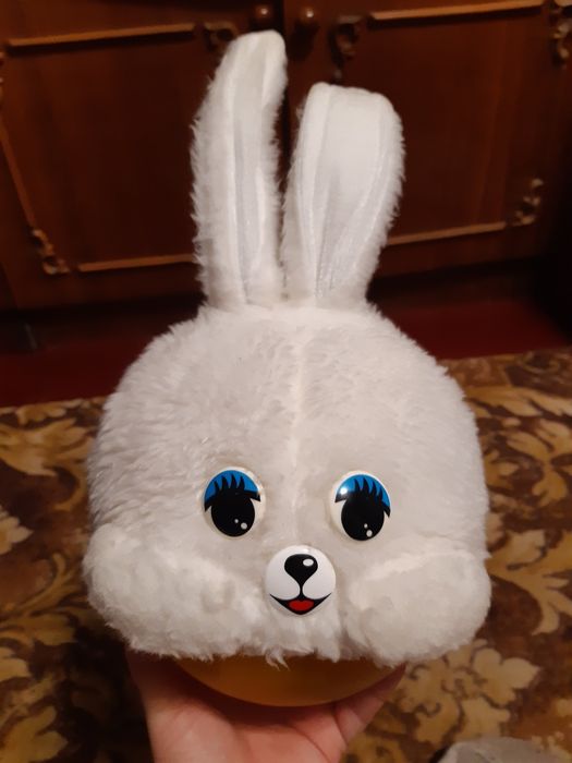 Карнавальний костюм зайчика, дракулы, санти , санты