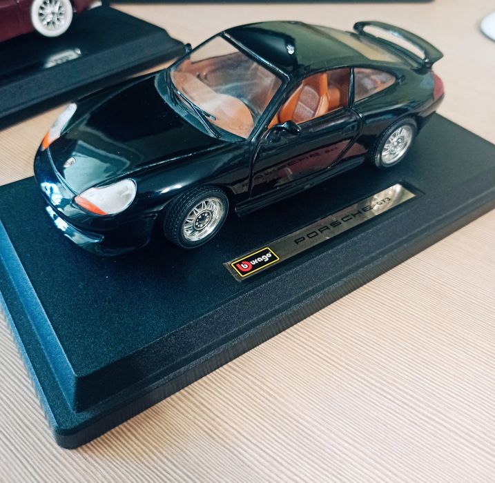 Bburago Porsche Cayenne Turbo, Jaguar XKR-S, Porsche 911 GT3, Ferarri