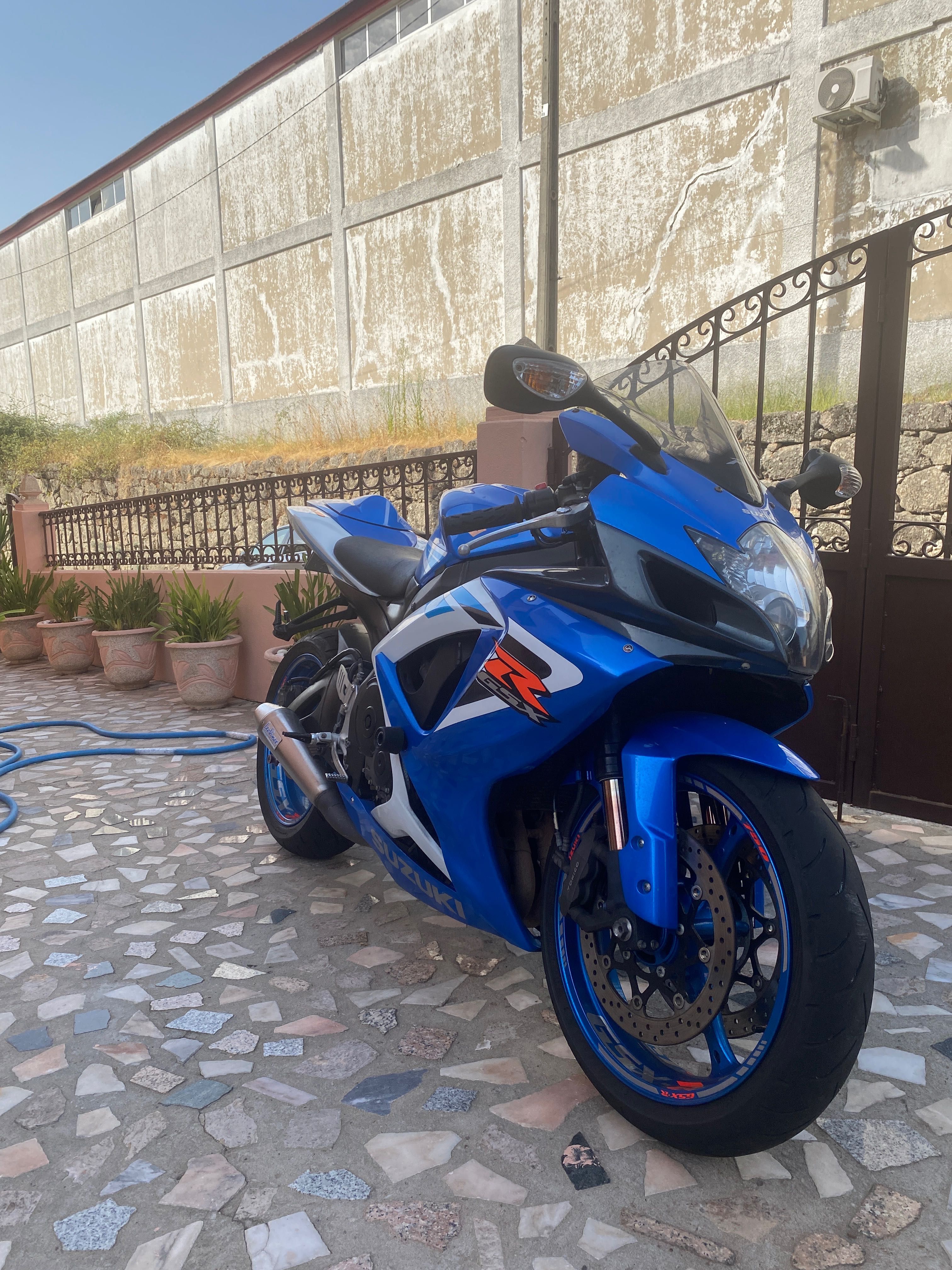 Suzuki  GSXR 750