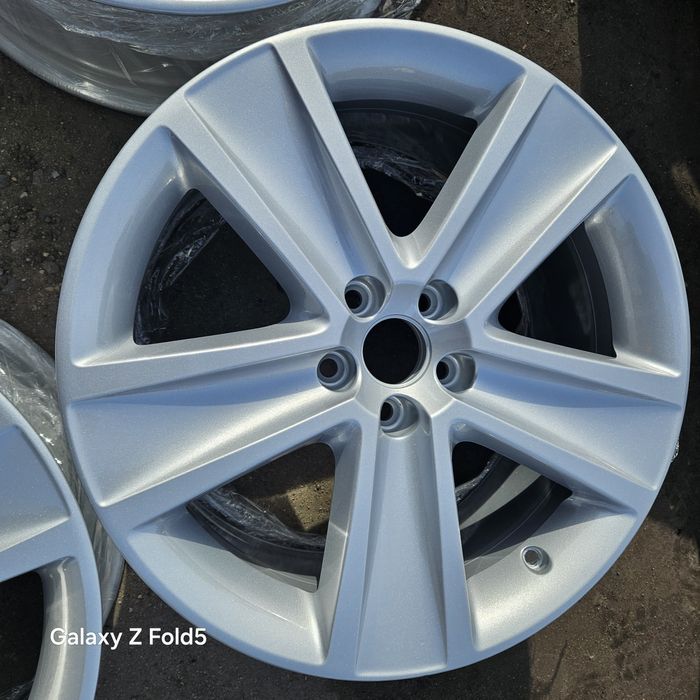 Alufelgi 17 VW Polo Tcross Taigo Skoda Fabia Seat Ibiza 5x100 ET38