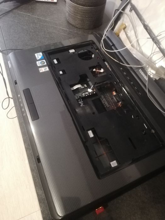 Toshiba L300 Parts64172179311747122