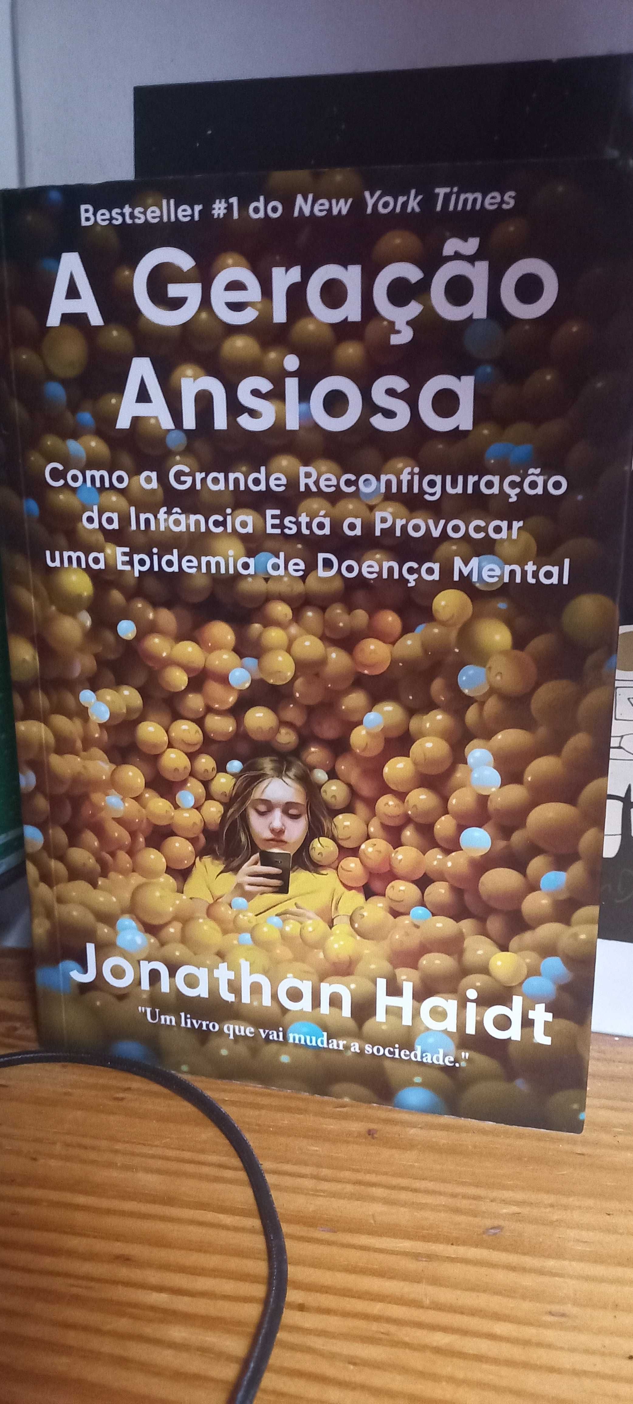 Vários livros para venda (10€ cada)
