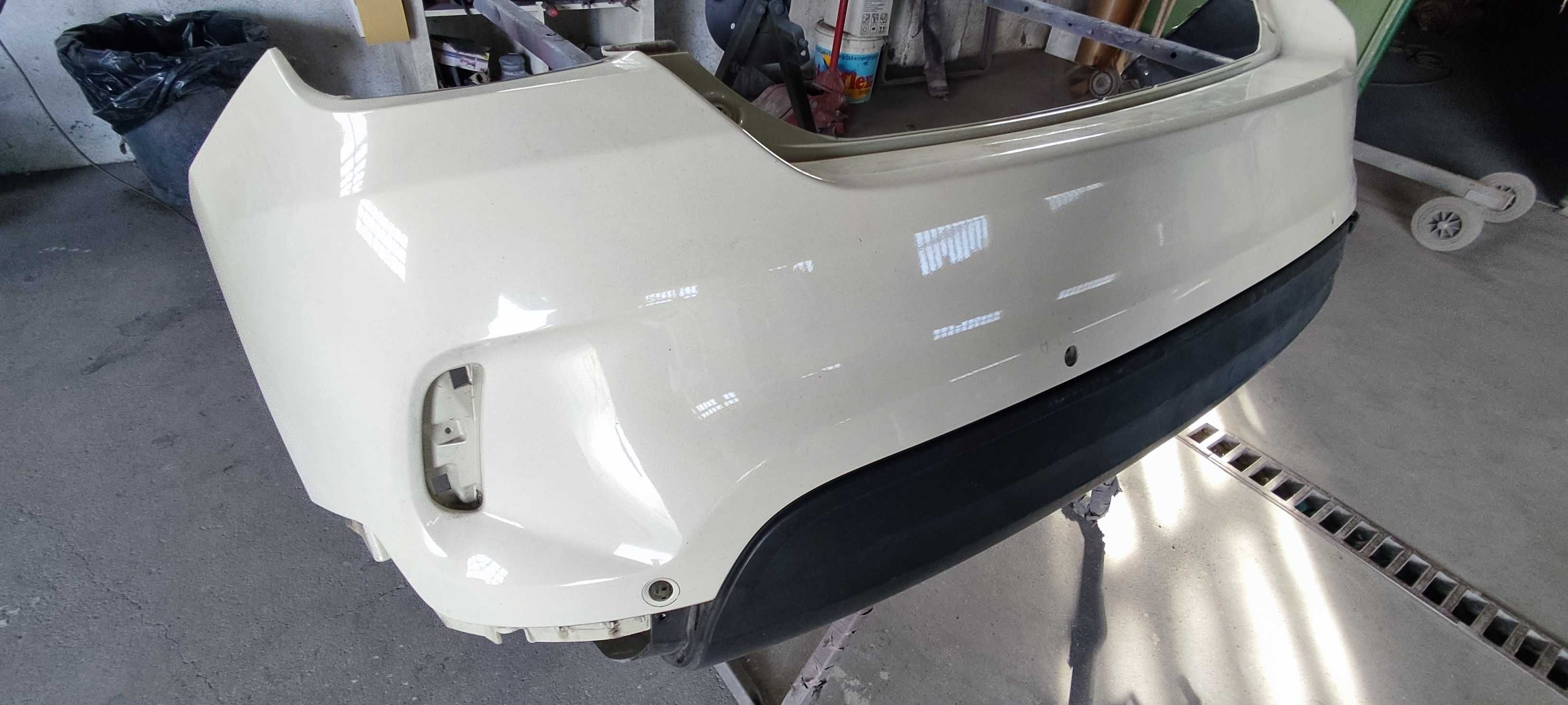 Parachoques traseiro Fiat 500 X