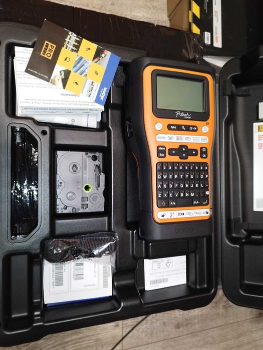 Drukarka etykiet Brother PT-E560BT, Jak NOWA!