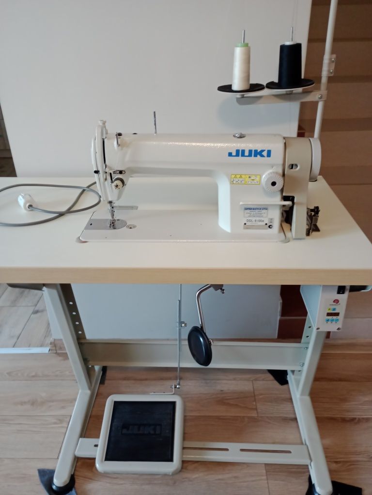 sprzedam przemysłową Maszynę do szycia juki DDL-8100e