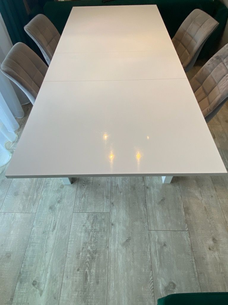 Stół rozkladany bialy polysk