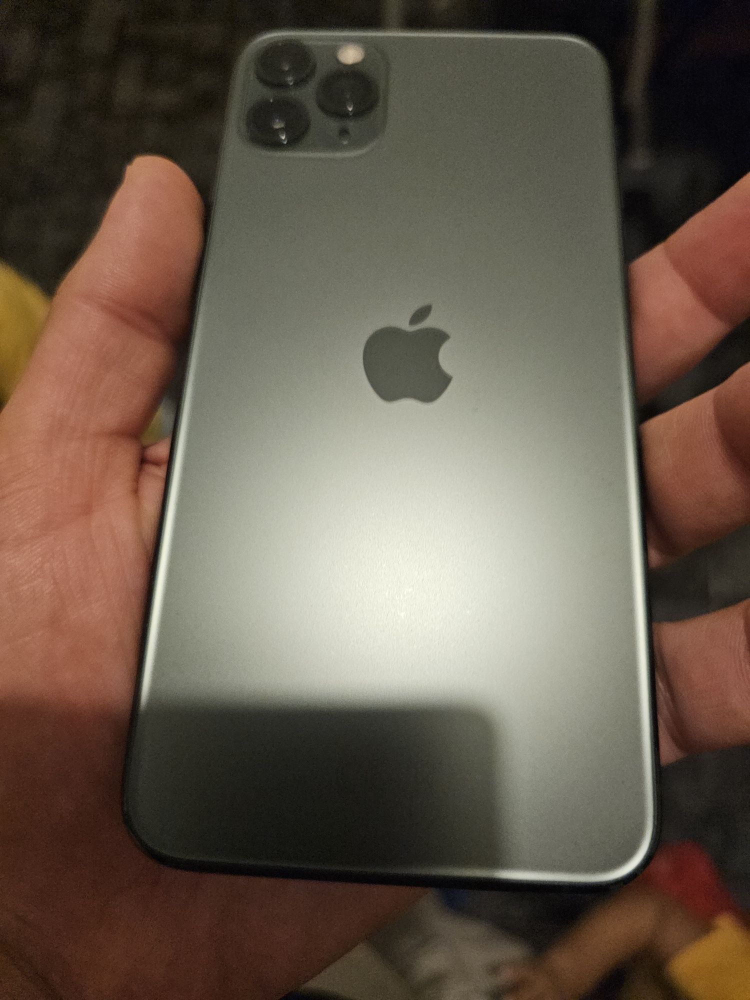 Iphone 11 pro max...256gb