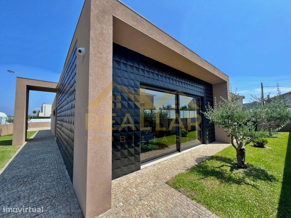 Moradia de Luxo em Amorim - Póvoa de Varzim