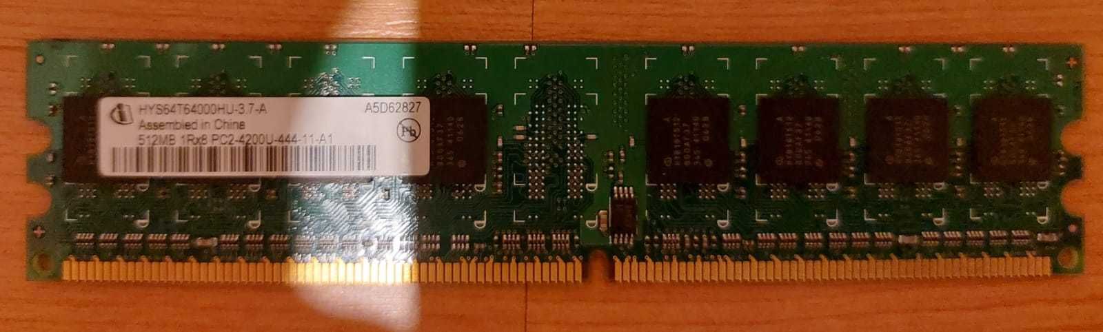 Memória RAM: 1x 512Mb DDR2 PC2 4200