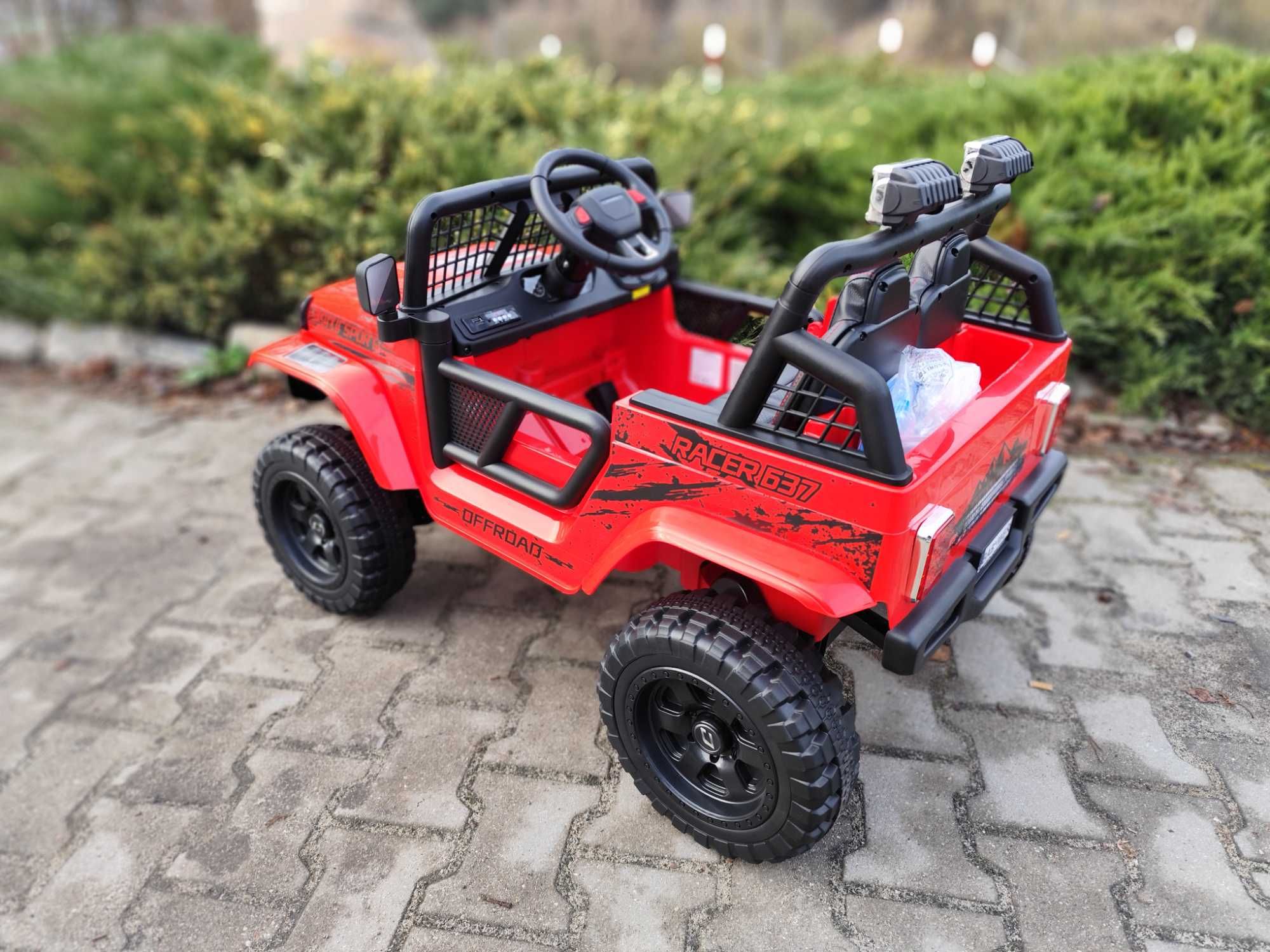 Auto Na Akumulator Jeep 4x4 Dla Dziecka - Pilot - Miękkie koła