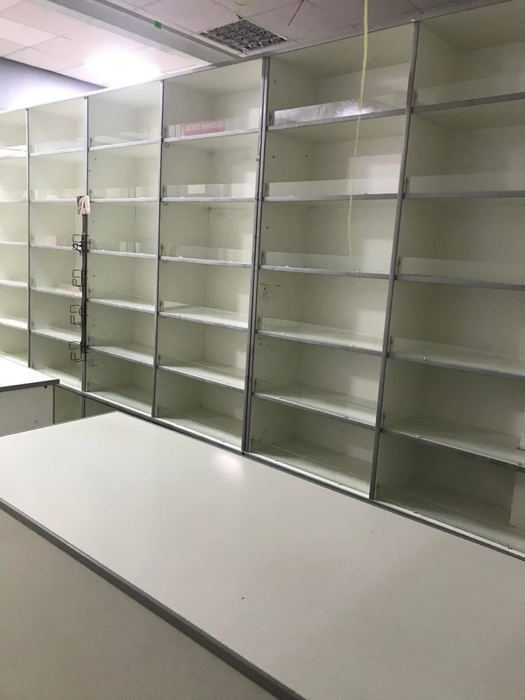 Меблі для непродовольчих товарів