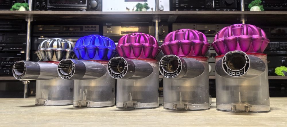 Бездротові пилосмоки Dyson V7