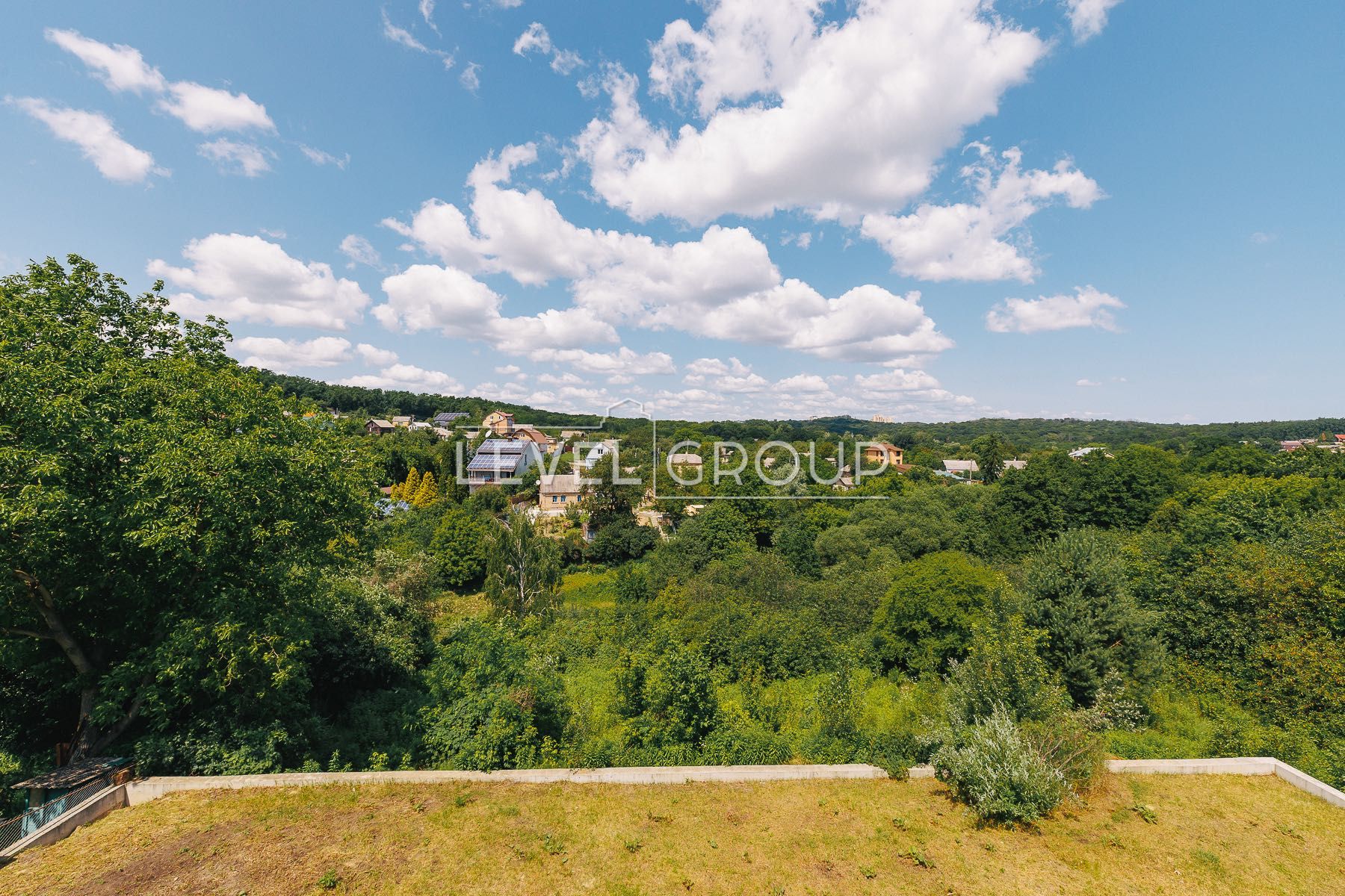Панорамний будинок біля лісу! 350 м.кв. 9,5 соток| Голосієвський район