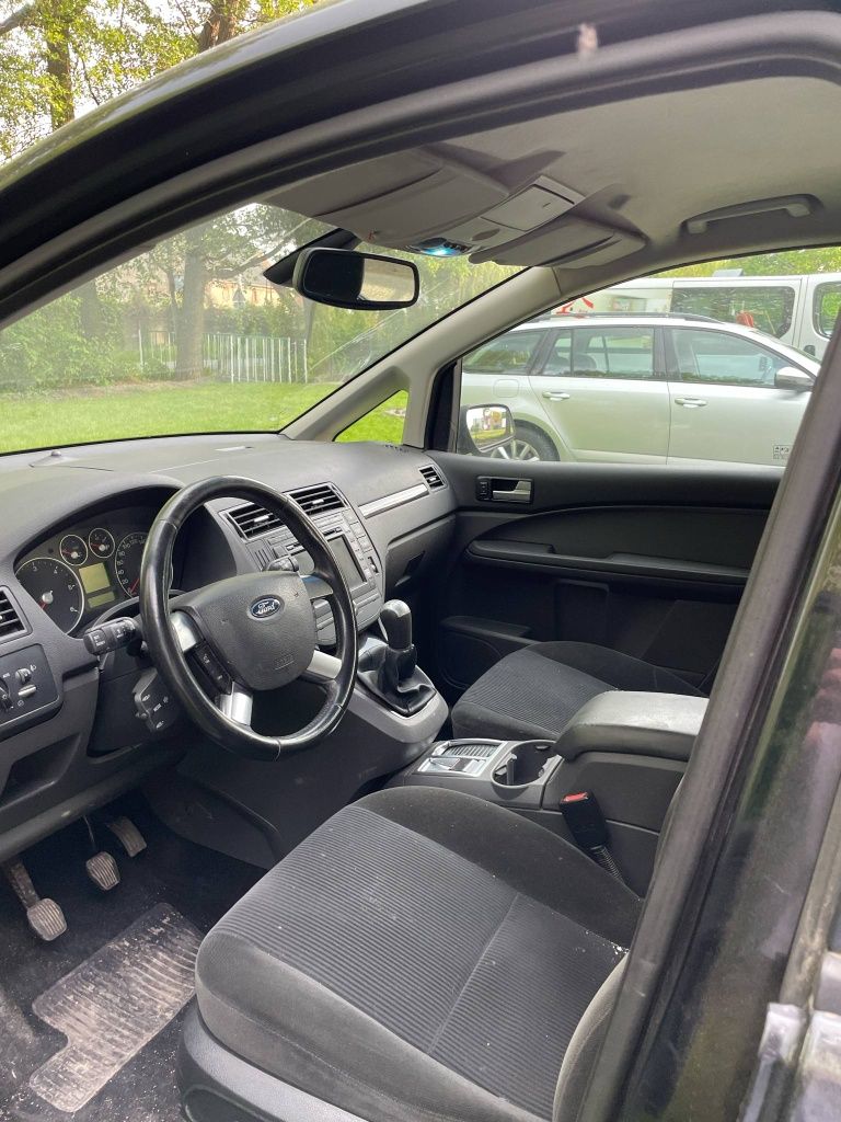 Ford C - Max Ghia
