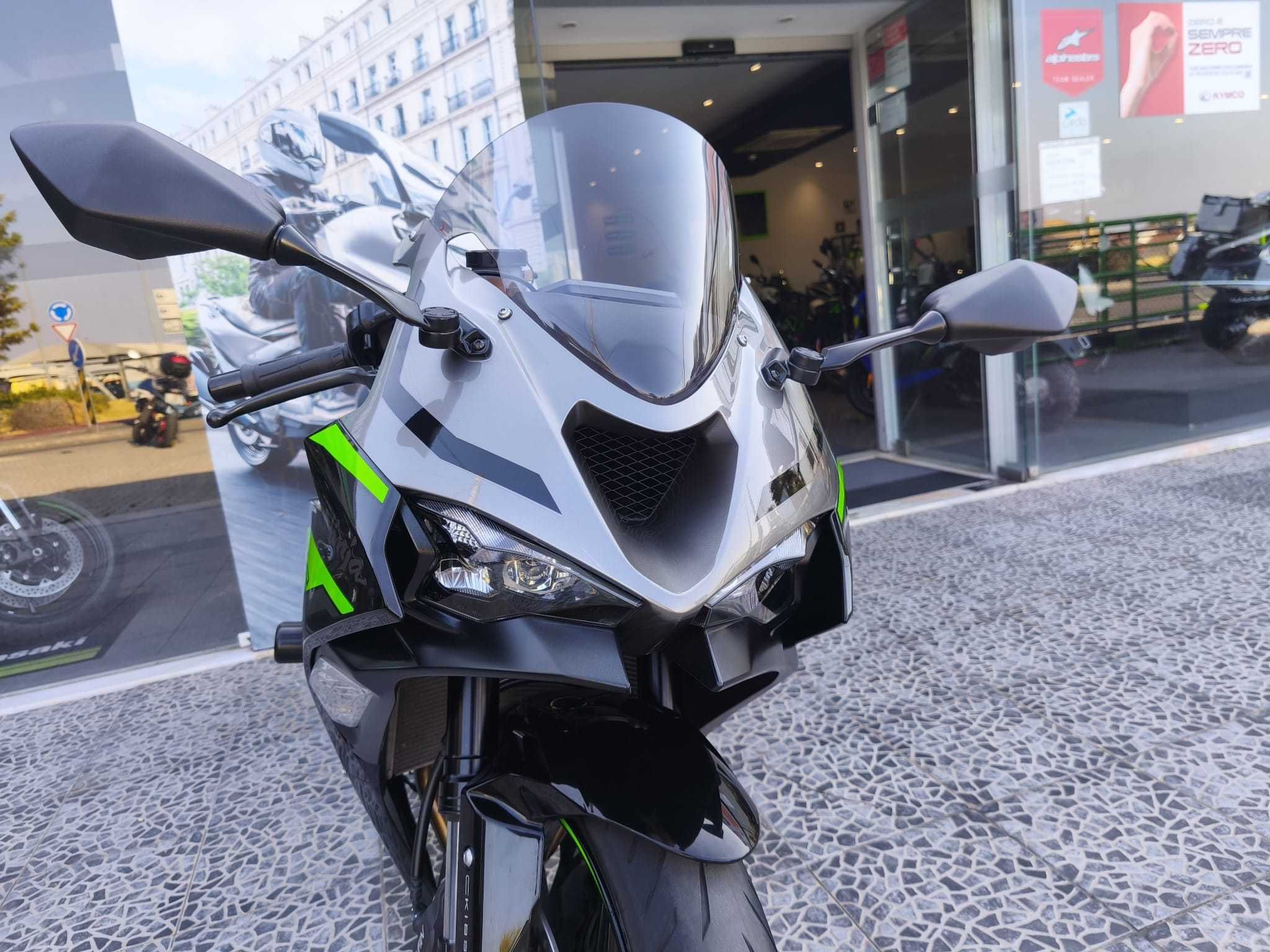 Kawasaki ZX6-R 2024