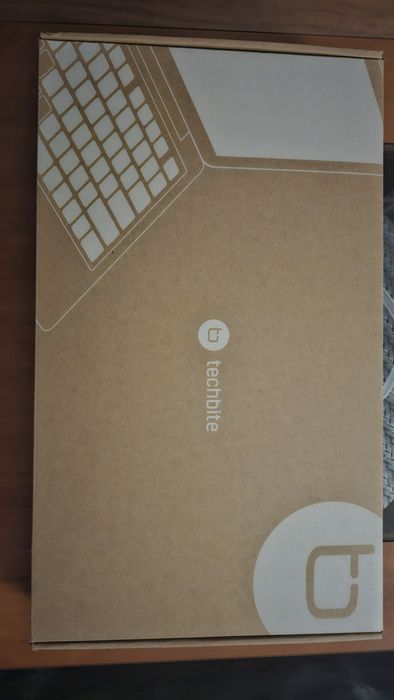Laptop Techbite Zin5