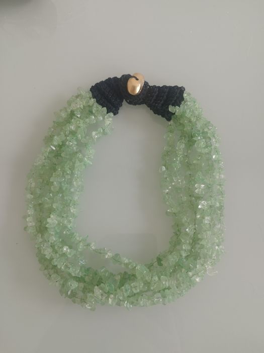 lindo colar de pedra natural Bimba y Lola