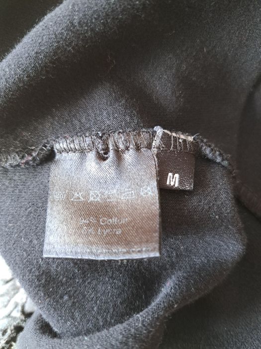 Sukienka czarna z dekoltem na plecach by Insomnia M-ka